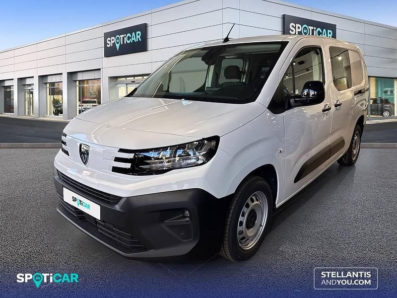 Blanco Nuevo 2025 Peugeot Partner S Van | 27.400 € (Caro) - Imagen 1/4