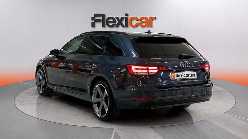 Usado Audi A4 Premium 150 HP (110 kW) 2016 Preto Sedan