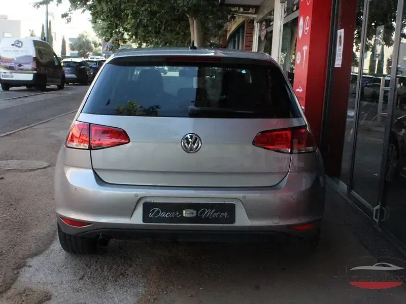 Usado VW Golf VII Sportline 105 CV (77 kW) 2013 Beige Berlina