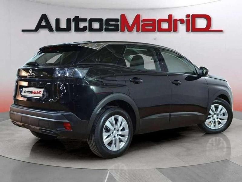 Usado Peugeot 3008 Active 131 CV (96 kW) 2021 Negro SUV