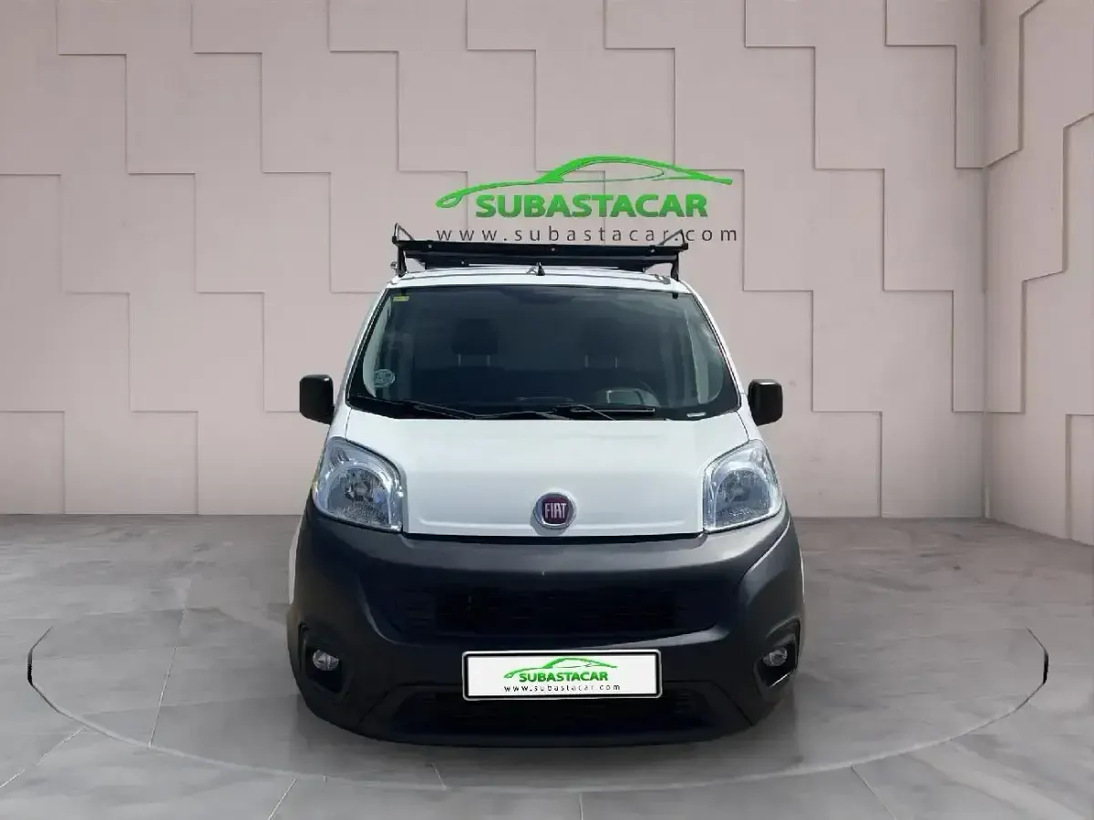 Usado Fiat Fiorino 80 CV (58 kW) 2019 Blanco Monovolumen