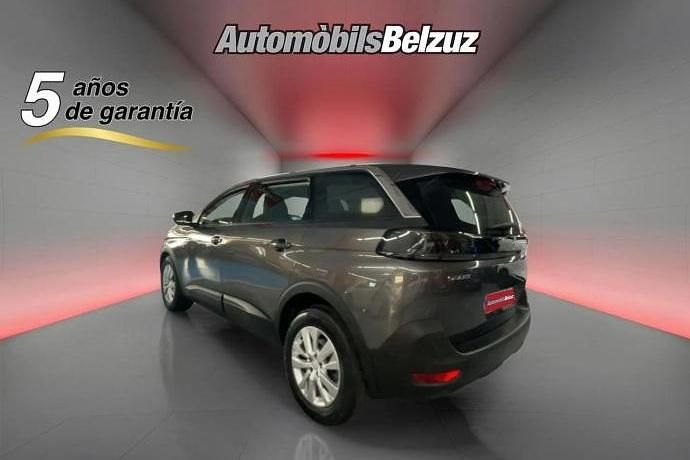 Usado Peugeot 5008 130 CV (95 kW) 2021