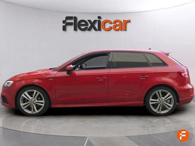 Usado Audi A3 S-Line 116 CV (85 kW) 2019 Rojo Berlina