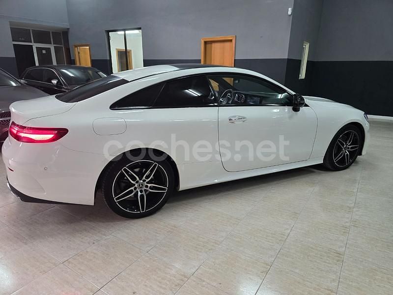 Usado Mercedes E220 194 CV (142 kW) 2019 Blanco Coupe