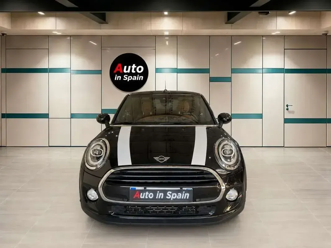Usado Mini Cooper D Cabriolet 116 CV (85 kW) 2018 Negro Descapotable