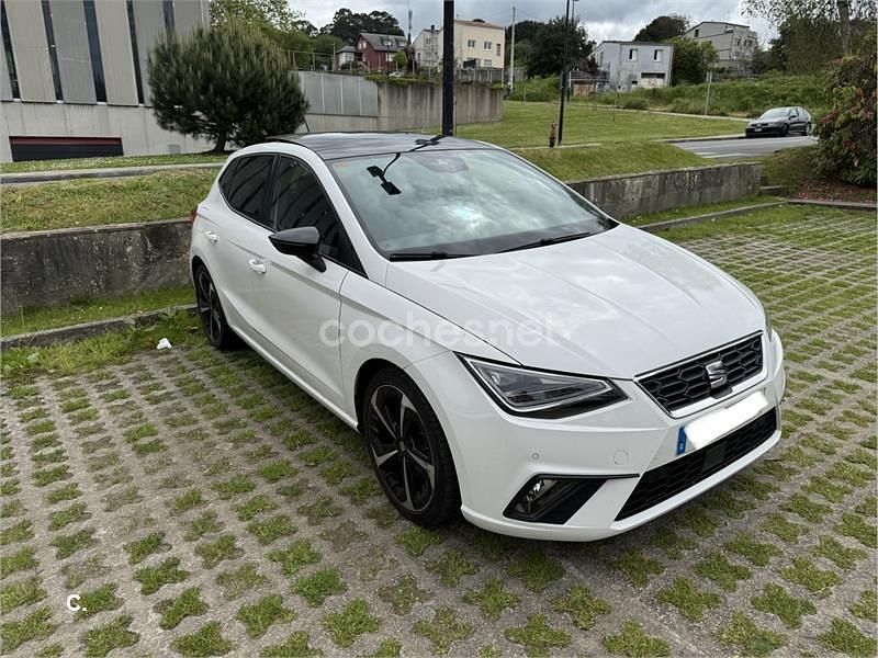 Usado Seat Ibiza FR 150 CV (110 kW) 2021 Blanco Utilitario