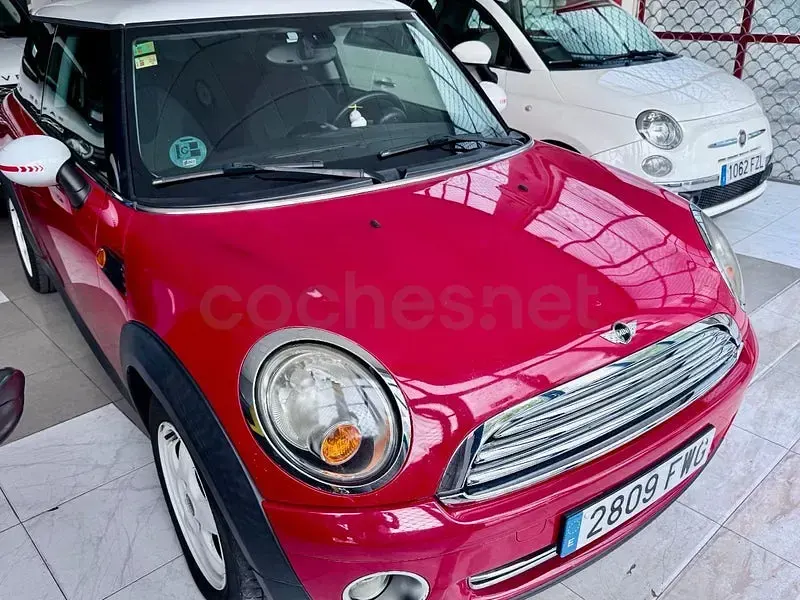 Usado Mini Cooper 120 CV (88 kW) 2007 Rojo Utilitario