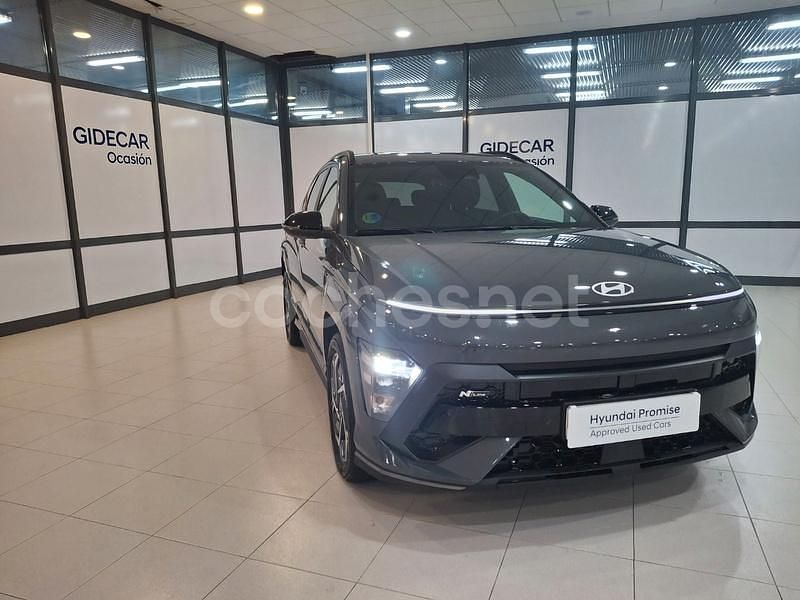 Usado Hyundai Kona N Line 129 CV (94 kW) 2025 Gris / plata SUV