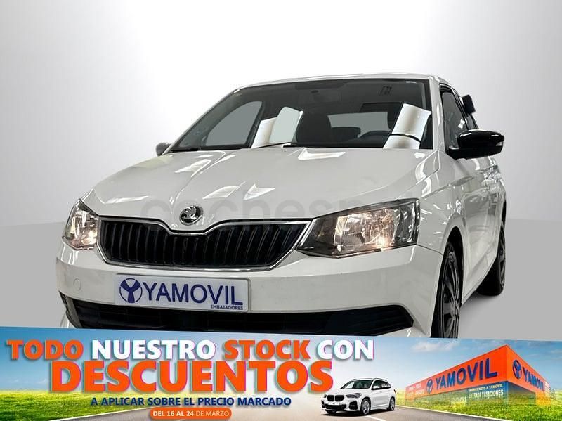 Usado Skoda Fabia Ambition 75 CV (55 kW) 2016 Blanco Berlina