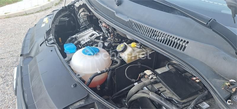 Usado VW Caravelle 150 CV (110 kW) 2023 Gris / plata Van