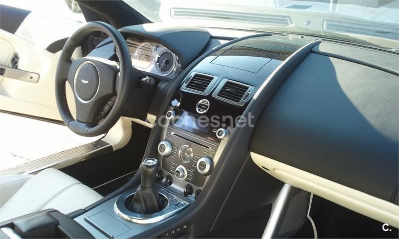 Usado Aston Martin DB9 476 CV (350 kW) 2010 Azul Coupe