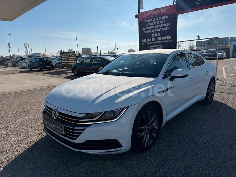 Usado VW Arteon Elegance 150 CV (110 kW) 2019 Blanco Berlina