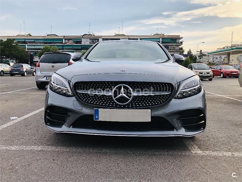 Usado Mercedes C200 136 CV (100 kW) 2018 Gris / plata Berlina