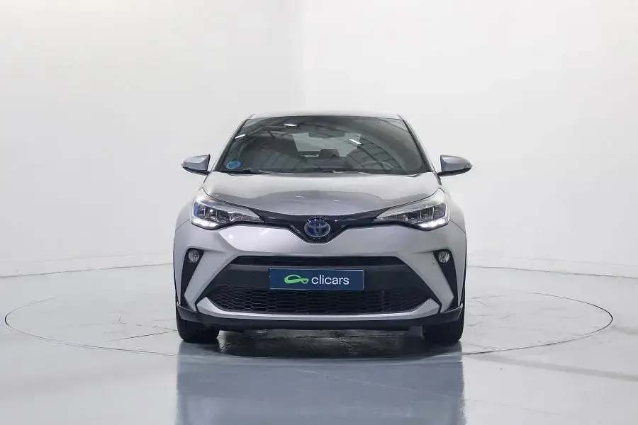 Usado Toyota C-HR Advance 184 CV (135 kW) 2022 Gris / plata SUV