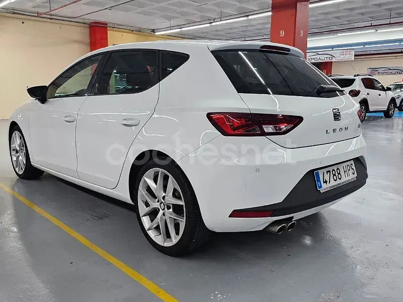 Usado Seat Leon FR 150 CV (110 kW) 2013 Blanco Berlina