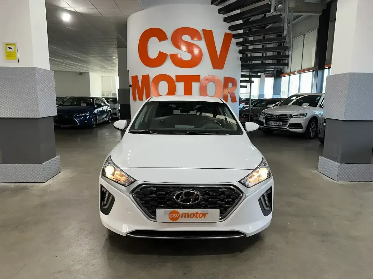 Usado Hyundai Ioniq 141 CV (103 kW) 2021 Blanco Utilitario