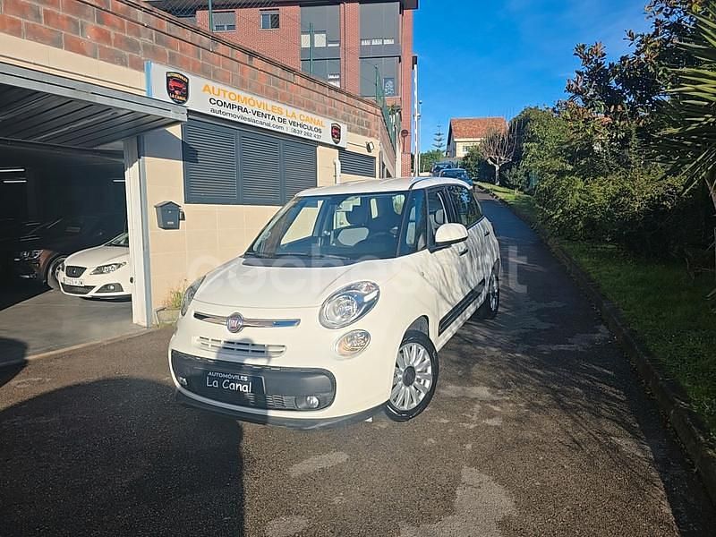 Usado Fiat 500L Lounge 85 CV (62 kW) 2014 Blanco Monovolumen