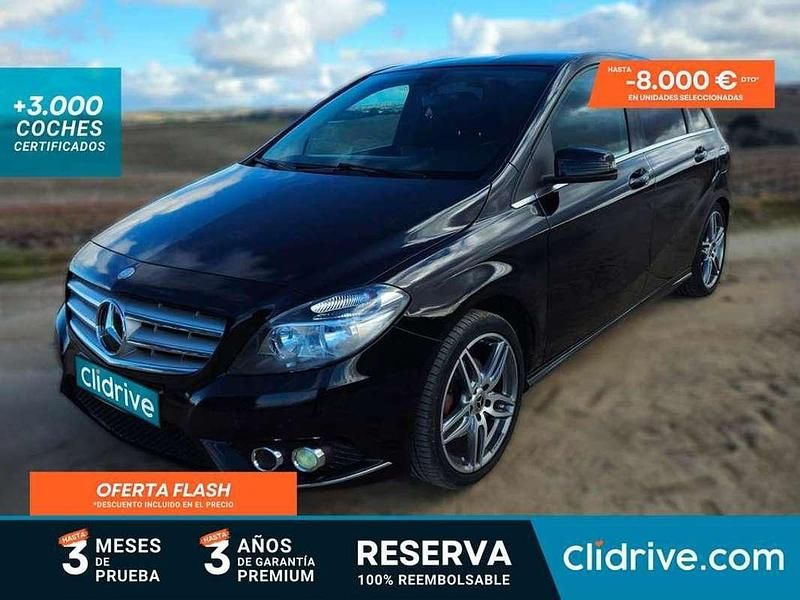 Usado Mercedes B180 109 CV (80 kW) 2014 Negro Monovolumen