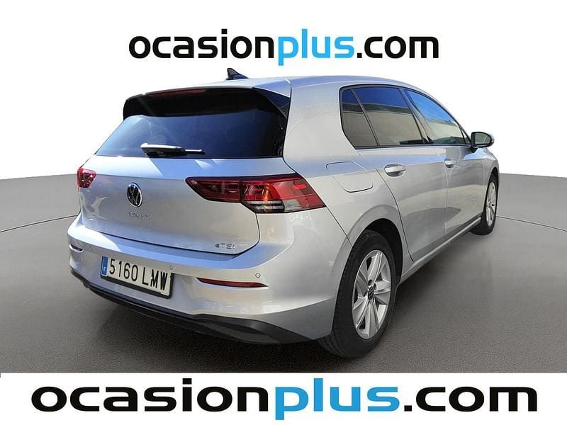 Usado VW Golf VIII Life 150 CV (110 kW) 2021 Gris plata Utilitario