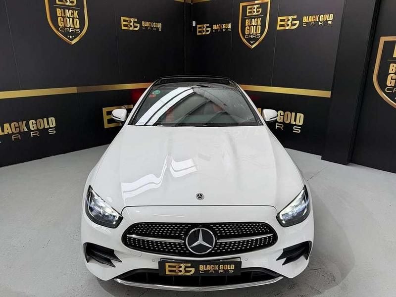 Usado Mercedes E220 194 CV (142 kW) 2021 Blanco Coupe