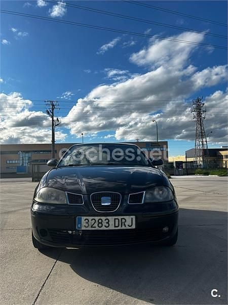 Usado Seat Cordoba Stylance 130 CV (95 kW) 2006 Negro Berlina