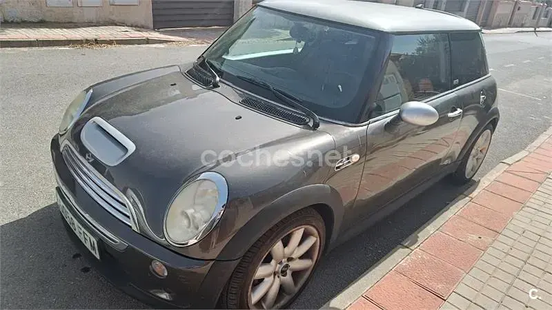 Usado Mini Cooper S 170 CV (125 kW) 2006 Gris / plata Utilitario