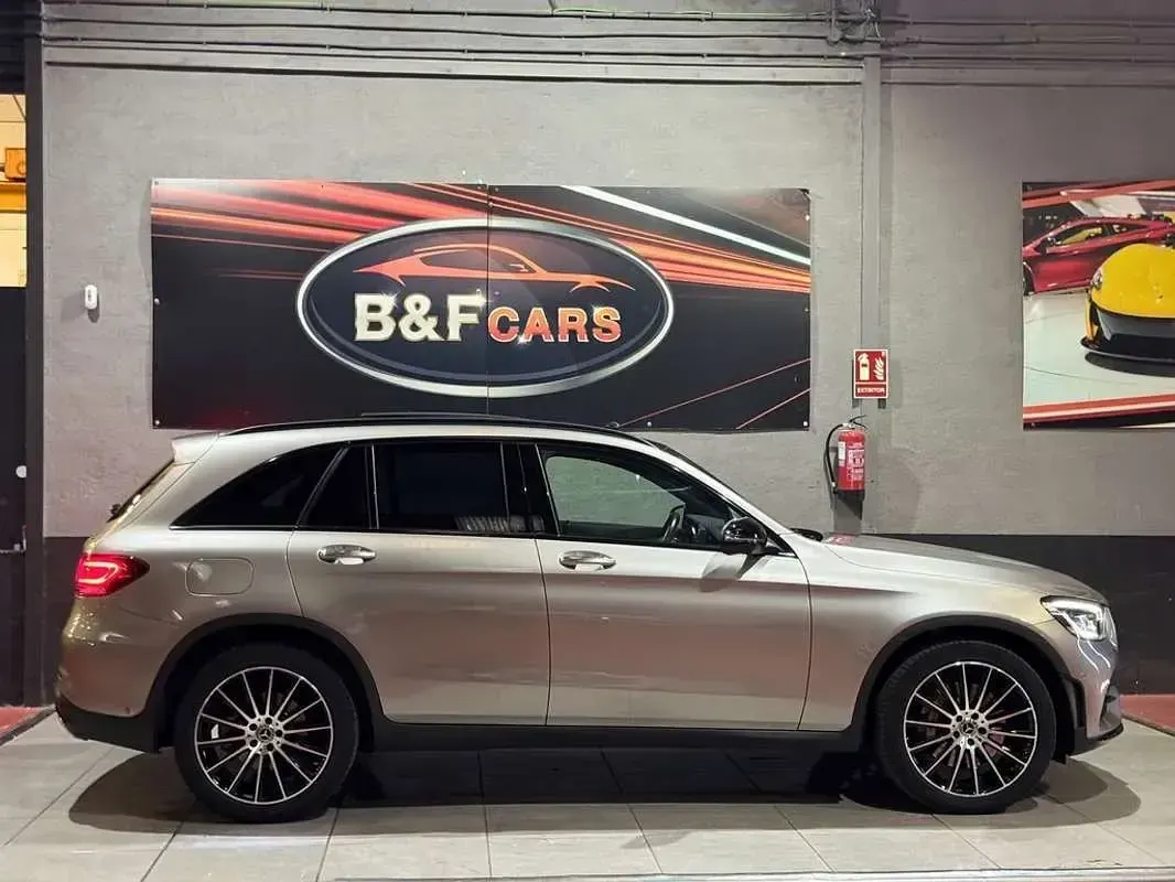 Usado Mercedes GLC220 194 CV (142 kW) 2021 Gris SUV