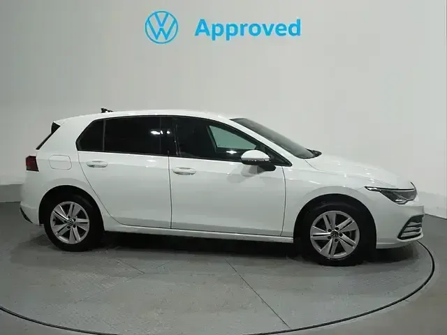 Usado VW Golf VIII 110 CV (80 kW) 2022 Blanco