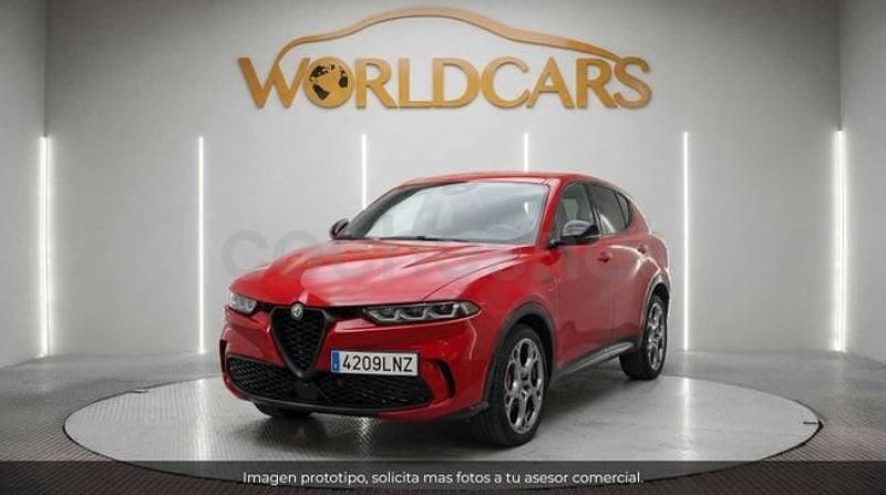 Usado Alfa Romeo Tonale Edizione Speciale 130 CV (95 kW) 2022 Rojo SUV