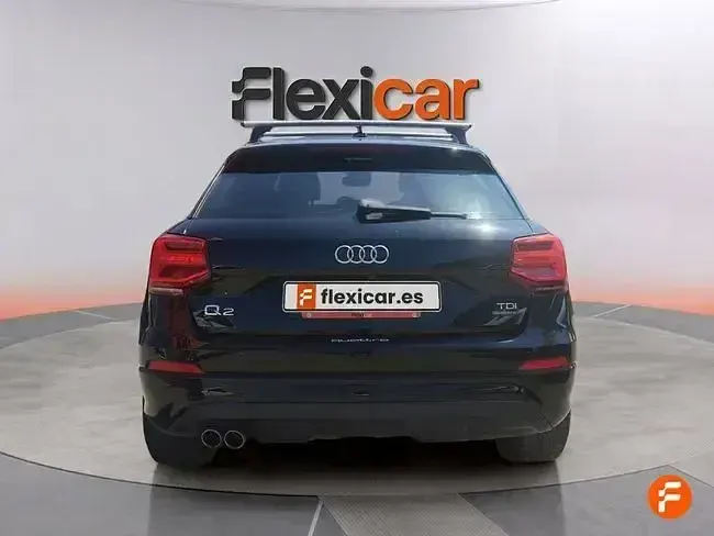 Usado Audi Q2 Advanced Plus 150 CV (110 kW) 2018 Negro SUV