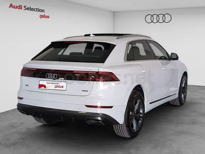 Usado Audi Q8 S-Line 394 CV (289 kW) 2025 Blanco SUV