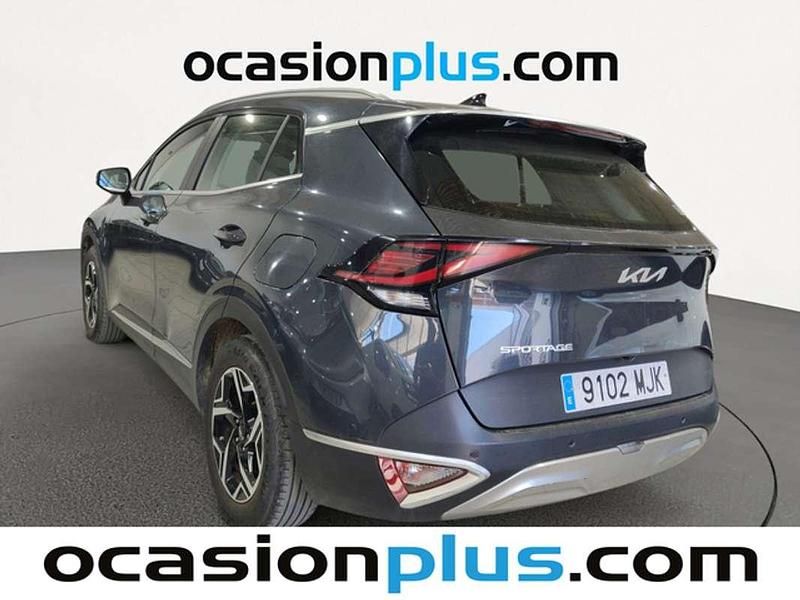 Usado Kia Sportage 136 CV (100 kW) 2023 Gris SUV