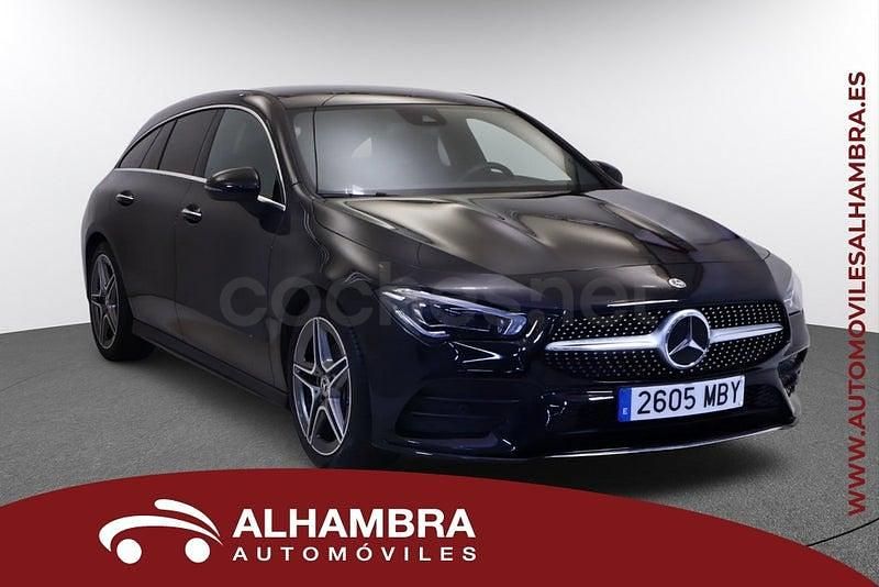 Usado Mercedes CLA180 Shooting Brake 136 CV (100 kW) 2023 Negro Familiar