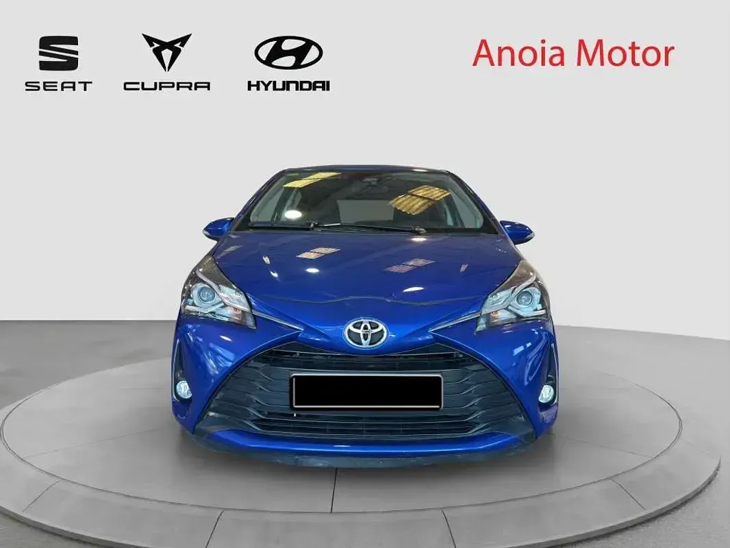Usado Toyota Yaris Edition 111 CV (81 kW) 2020 Azul Utilitario
