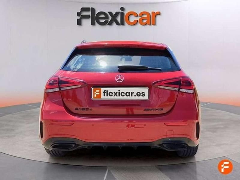 Usado Mercedes A200 150 CV (110 kW) 2021 Rojo Berlina