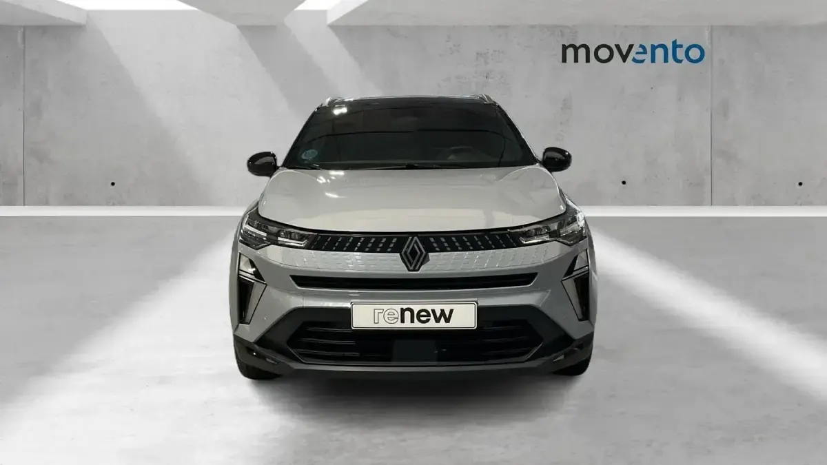 Usado Renault Captur Techno 100 CV (73 kW) 2025 Gris SUV