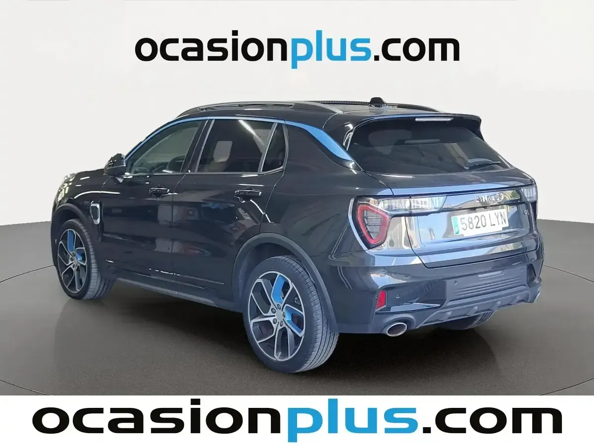 Usado Lynk & Co 01 261 CV (191 kW) 2022 Negro SUV