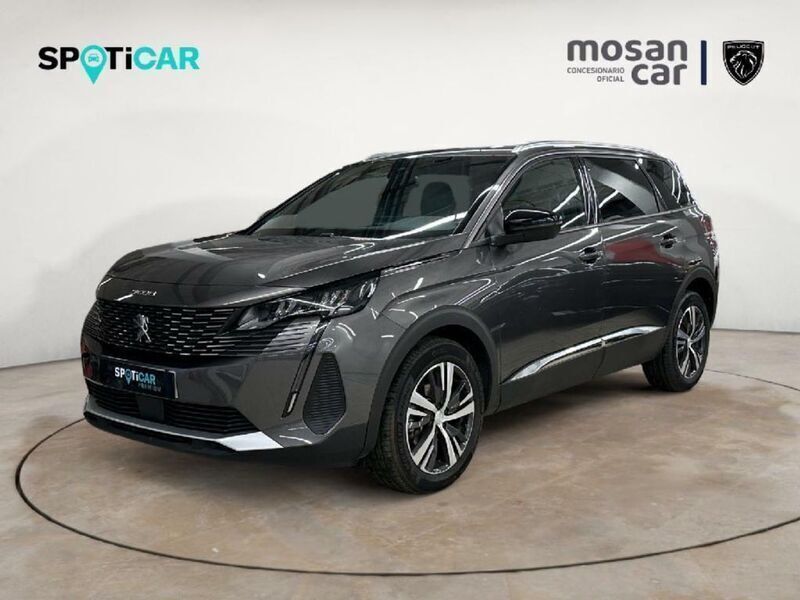 Gris Usado 2024 Peugeot 5008 Allure Monovolumen | 23.200 € (Precio justo) - Imagen 1/3
