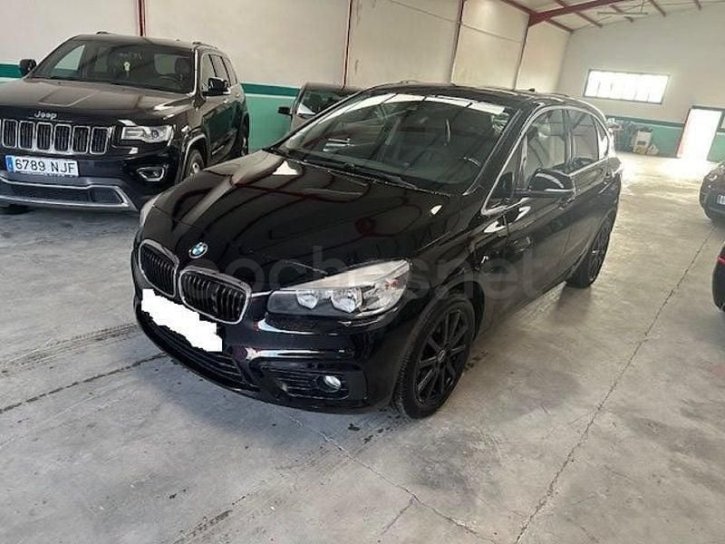 Usado BMW 225 Active Tourer iPerformance 224 CV (164 kW) 2017 Negro Monovolumen