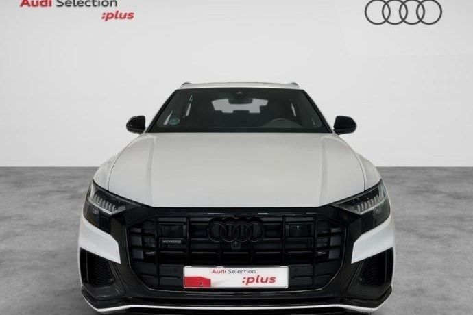 Usado Audi Q8 286 CV (210 kW) 2023 SUV