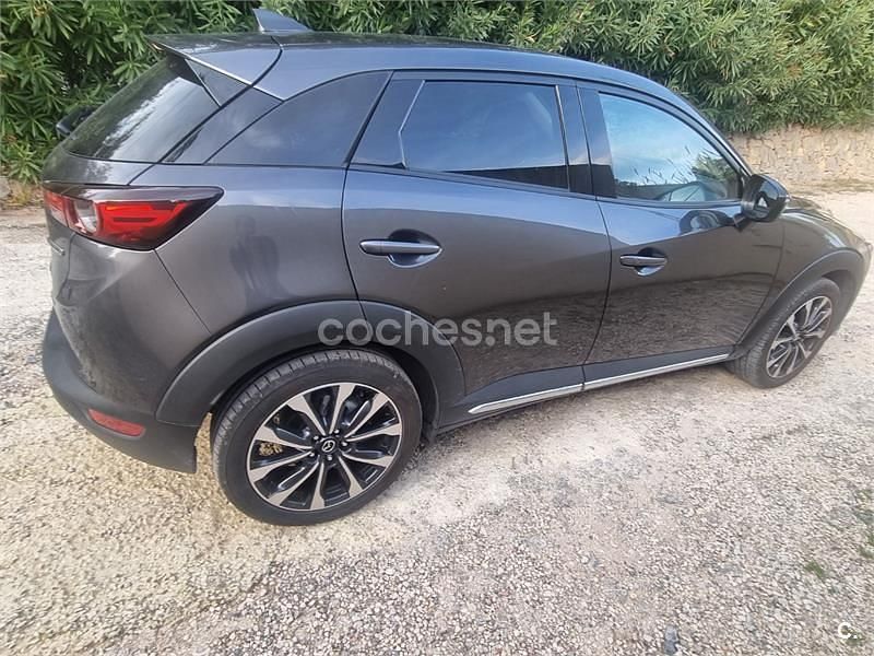 Usado Mazda CX-3 121 CV (88 kW) 2021 Negro SUV