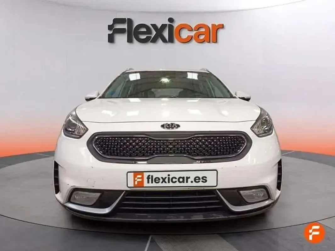Usado Kia Niro 141 CV (103 kW) 2017 Blanco SUV