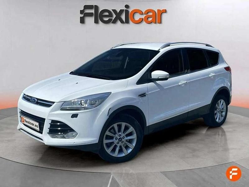 Blanco Usado 2015 Ford Kuga Titanium SUV | 13.990 € (Precio justo) - Imagen 1/4