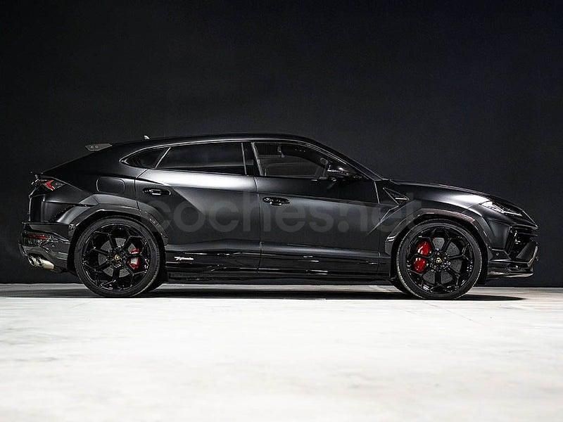 Usado Lamborghini Urus 666 CV (489 kW) 2023 Negro SUV