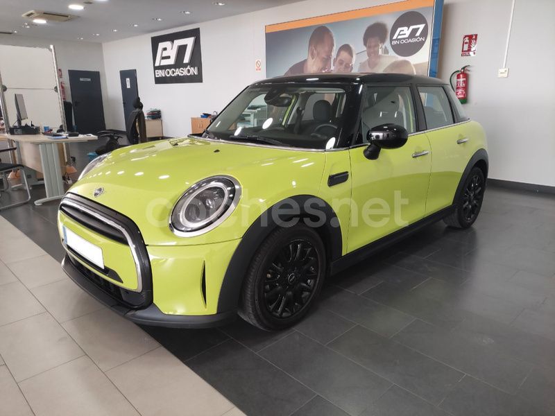 Amarillo Usado 2023 Mini Cooper Utilitario | 22.990 € (Precio justo) - Imagen 1/4
