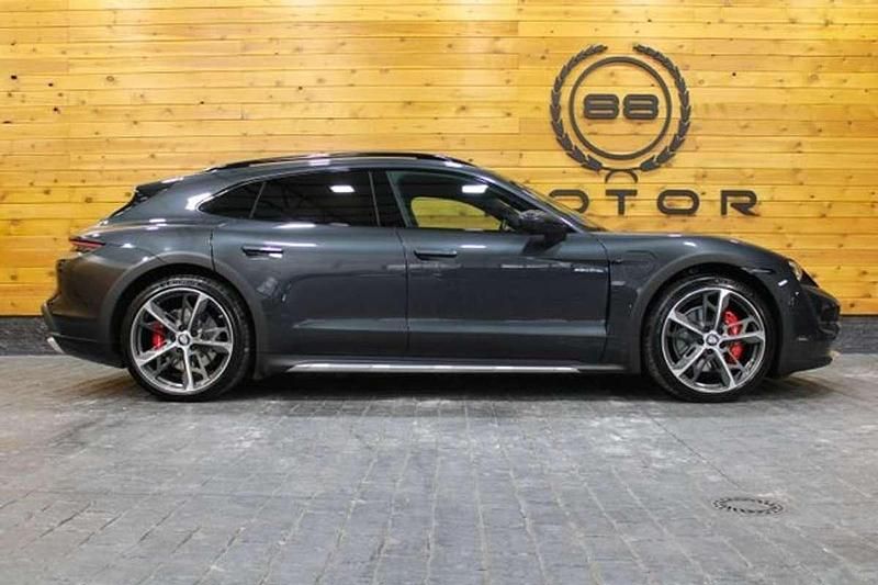 Usado Porsche Taycan Cross Turismo 419 kW (571 CV) 2022 Gris Familiar