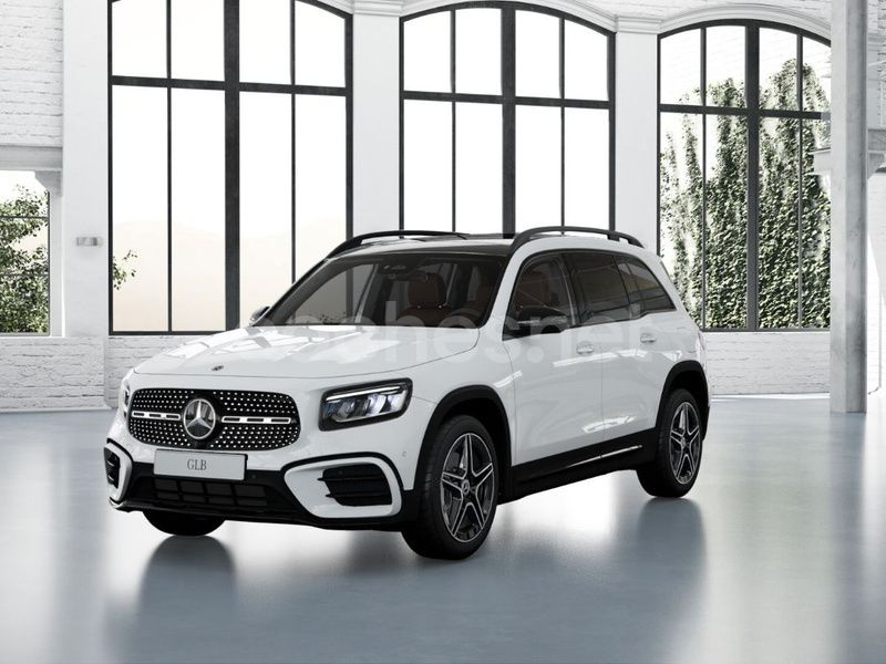Blanco Nuevo 2025 Mercedes GLB200 SUV | 51.500 € (Un poco caro) - Imagen 1/4