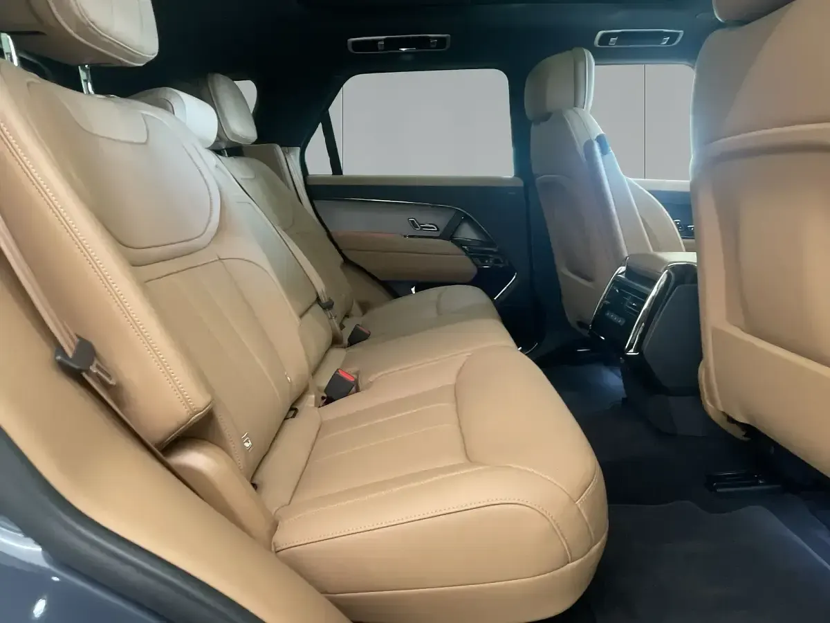 Usado Land Rover Range Rover Sport SE 249 CV (183 kW) 2024 Azul SUV