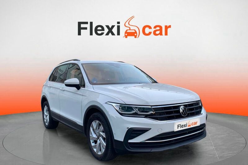 Blanco Usado 2021 VW Tiguan Life SUV | 25.970 € (Buen precio) - Imagen 1/4