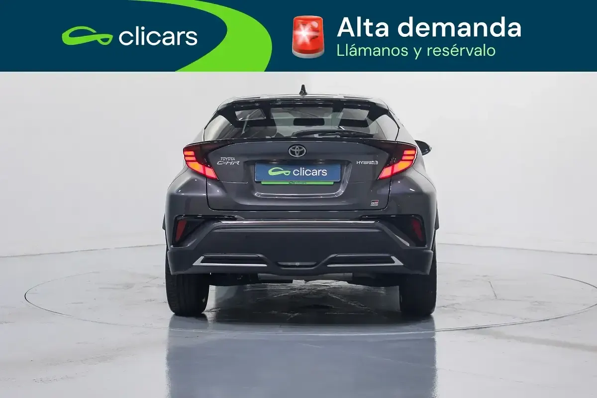 Usado Toyota C-HR Sport 184 CV (135 kW) 2022 Gris / plata SUV